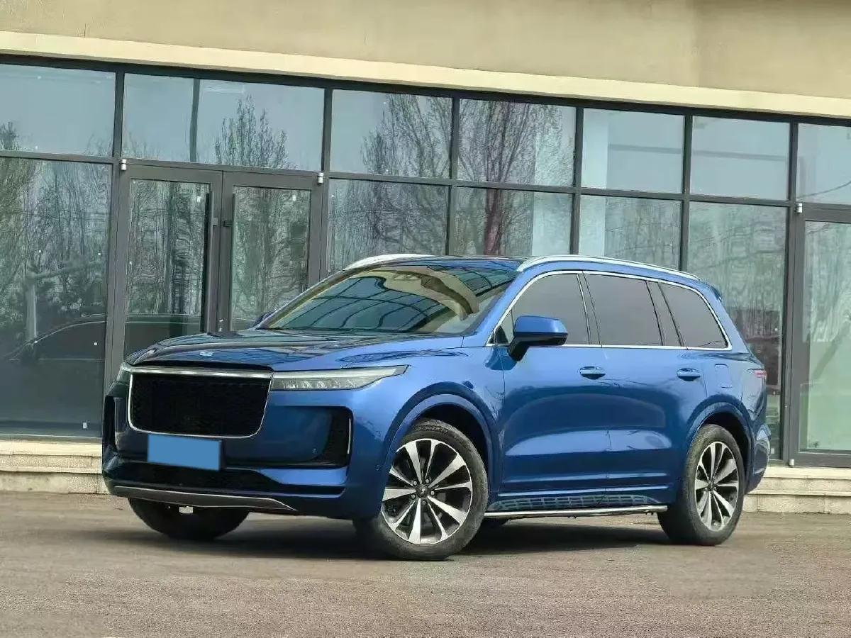 2020 Li ONE Range Extended 131HP REEV 40.5KWH,autocango,china used car exporter,china ev exporter,chinese used car exporter,chinese used ev exporter