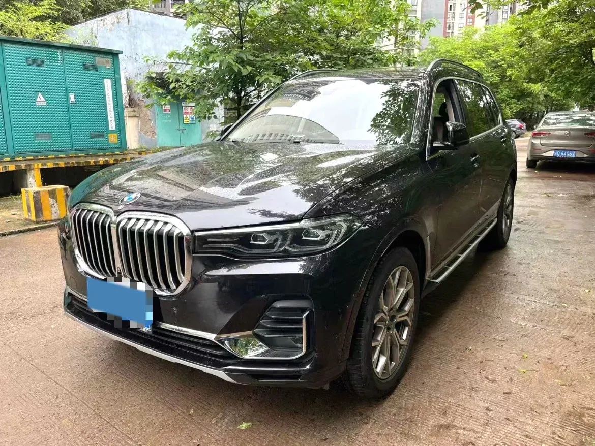 2020 BMW X7 3.0T 340HP L6 8AT,autocango,china used car exporter,china ev exporter,chinese used car exporter,chinese used ev exporter