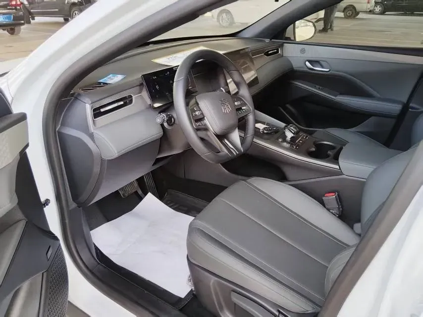 2025 BYD Qin Plus 1.5L 101HP L4 E-CVT PHEV 7.68KWH,autocango,china used car exporter,china ev exporter,chinese used car exporter,chinese used ev exporter