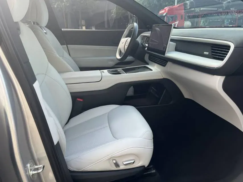 2023 Xpeng G6 BEV 87.5KWH,autocango,china used car exporter,china ev exporter,chinese used car exporter,chinese used ev exporter