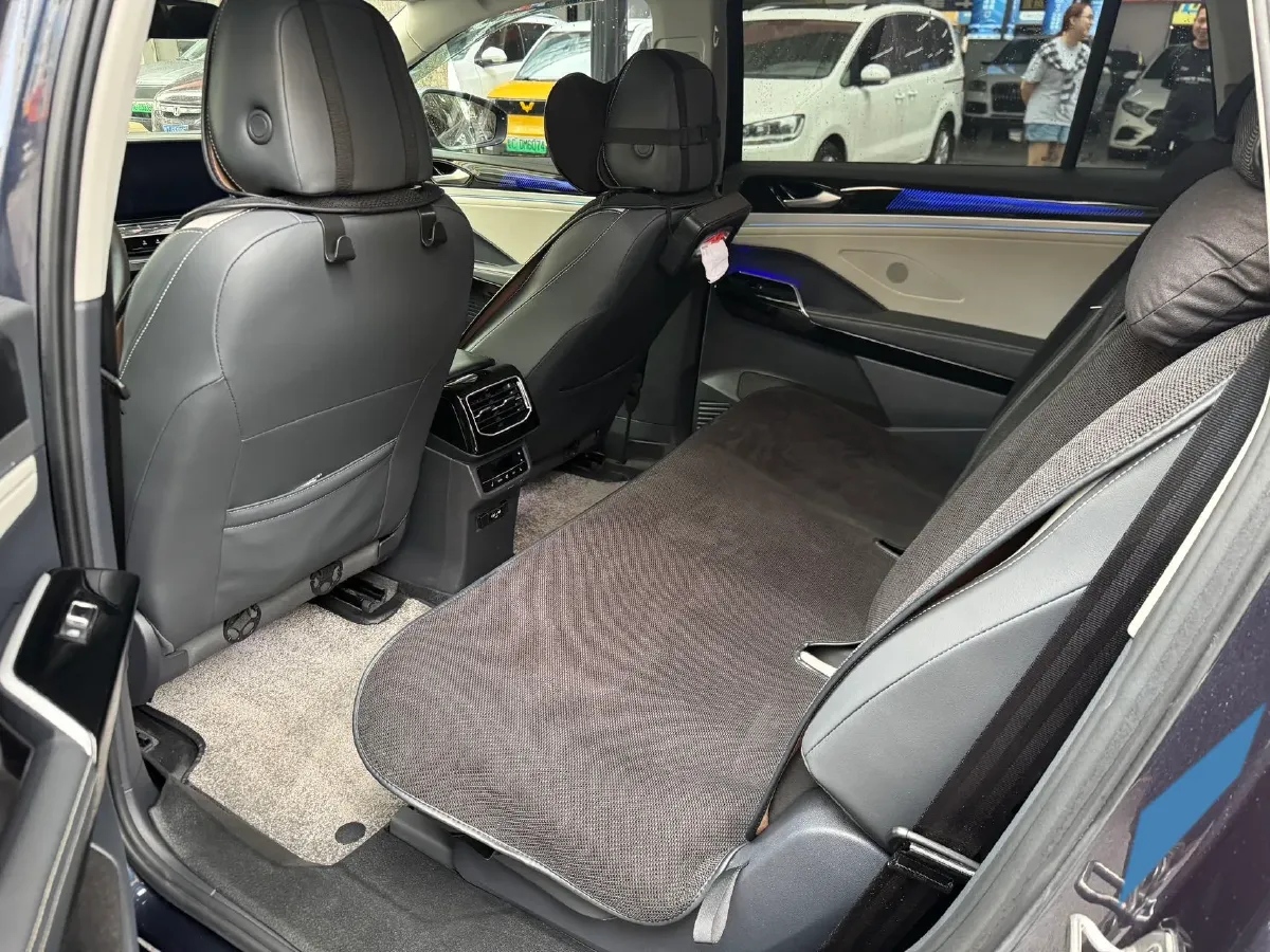 2022 ARCFOX αT BEV 94.5KWH,autocango,china used car exporter,china ev exporter,chinese used car exporter,chinese used ev exporter