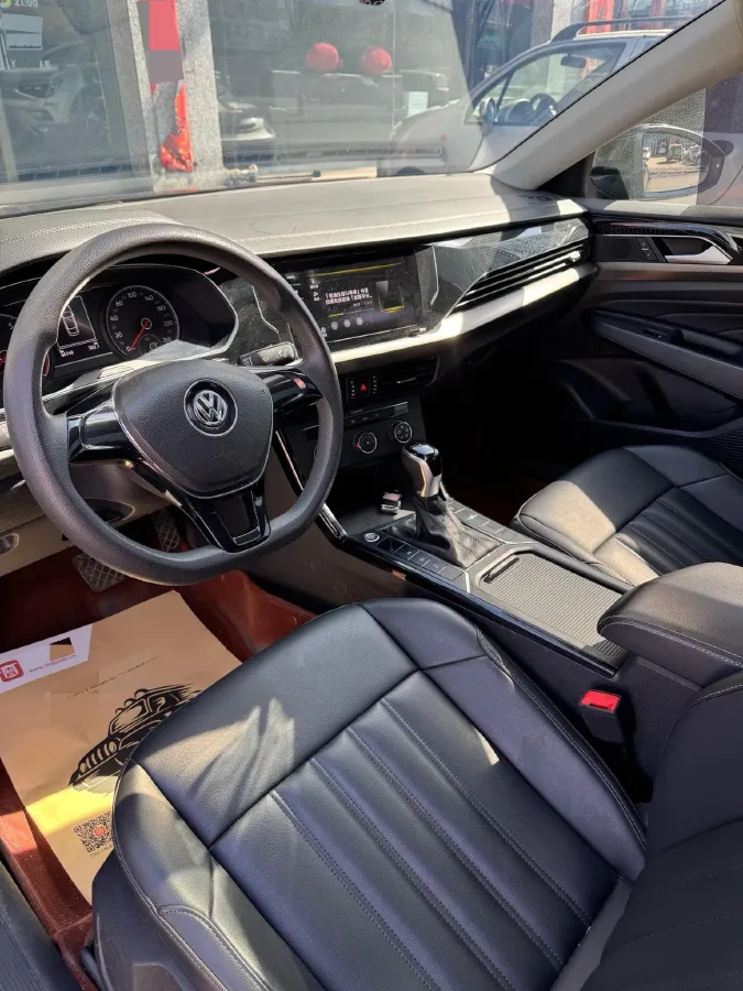 2020 Volkswagen Passat 1.4T 150HP L4 7DCT,autocango,china used car exporter,china ev exporter,chinese used car exporter,chinese used ev exporter