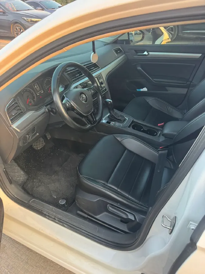 2019 Volkswagen Lamando 1.4T 131HP L4 7DCT,autocango,china used car exporter,china ev exporter,chinese used car exporter,chinese used ev exporter