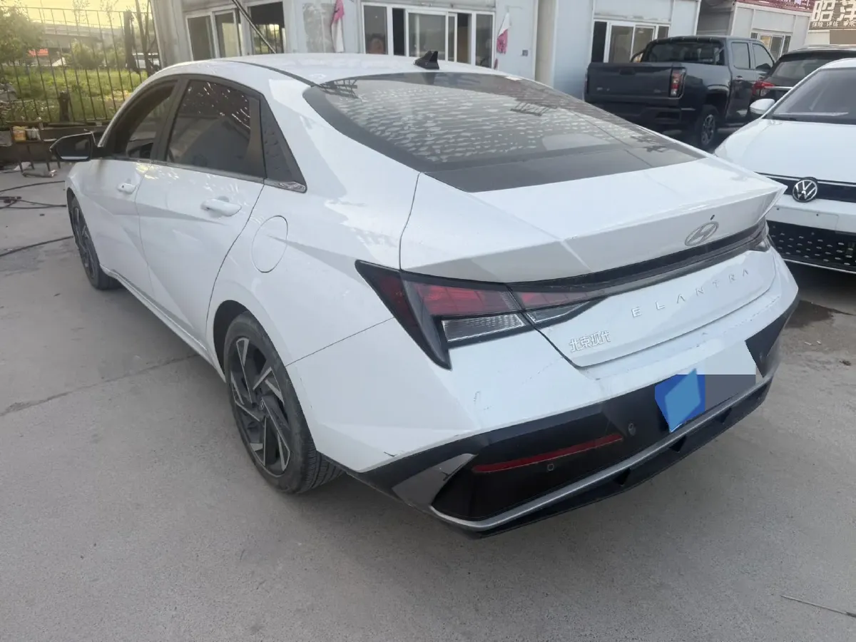 2022 Hyundai Elantra 1.5L 115HP L4 CVT,autocango,china used car exporter,china ev exporter,chinese used car exporter,chinese used ev exporter