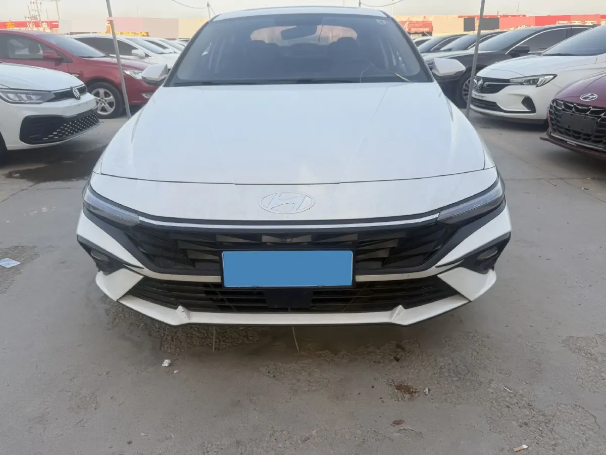 2022 Hyundai Elantra 1.5L 115HP L4 CVT,autocango,china used car exporter,china ev exporter,chinese used car exporter,chinese used ev exporter