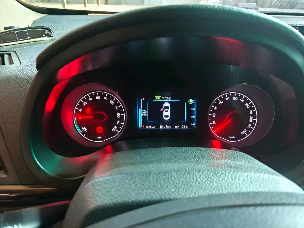 2018 BYD e5 BEV 60.48KWH,autocango,china used car exporter,china ev exporter,chinese used car exporter,chinese used ev exporter