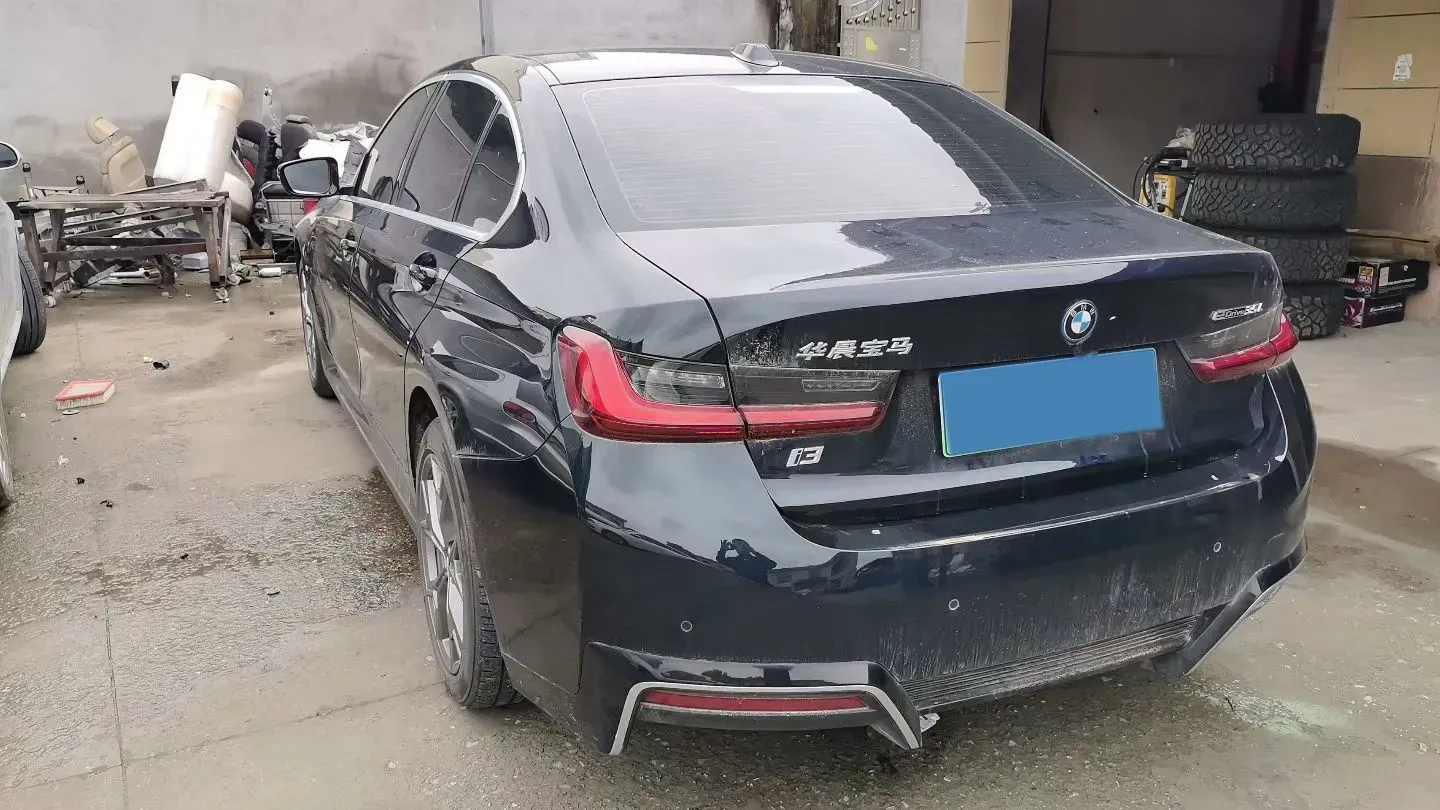 2024 BMW i3 BEV 70KWH,autocango,china used car exporter,china ev exporter,chinese used car exporter,chinese used ev exporter