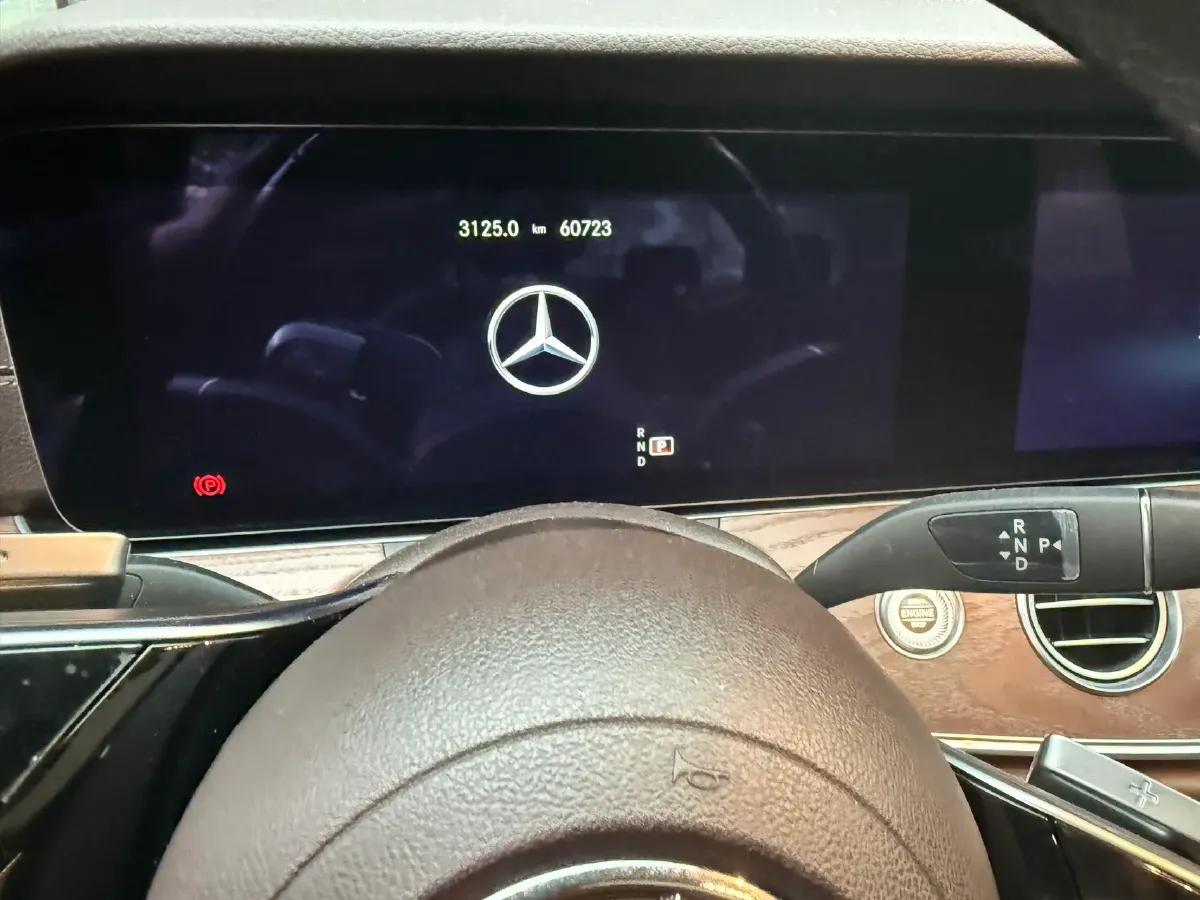 2021 Mercedes-Benz E Class 2.0T 258HP L4 9AT,autocango,china used car exporter,china ev exporter,chinese used car exporter,chinese used ev exporter