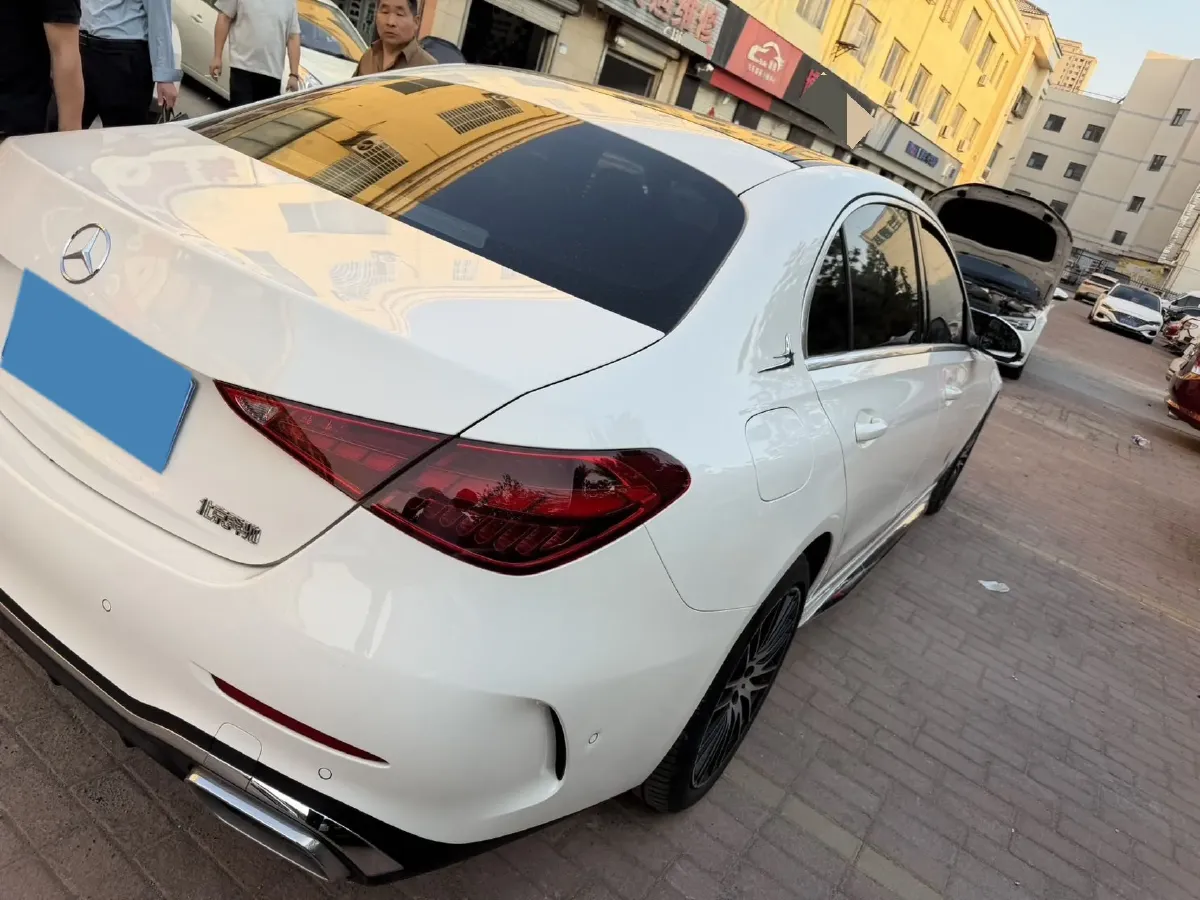 2024 Mercedes-Benz C Class 1.5T 204HP L4 9AT,autocango,china used car exporter,china ev exporter,chinese used car exporter,chinese used ev exporter