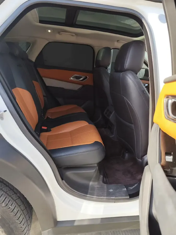 2024 Land Rover Range Rover Velar 2.0T 250HP L4 8AT,autocango,china used car exporter,china ev exporter,chinese used car exporter,chinese used ev exporter