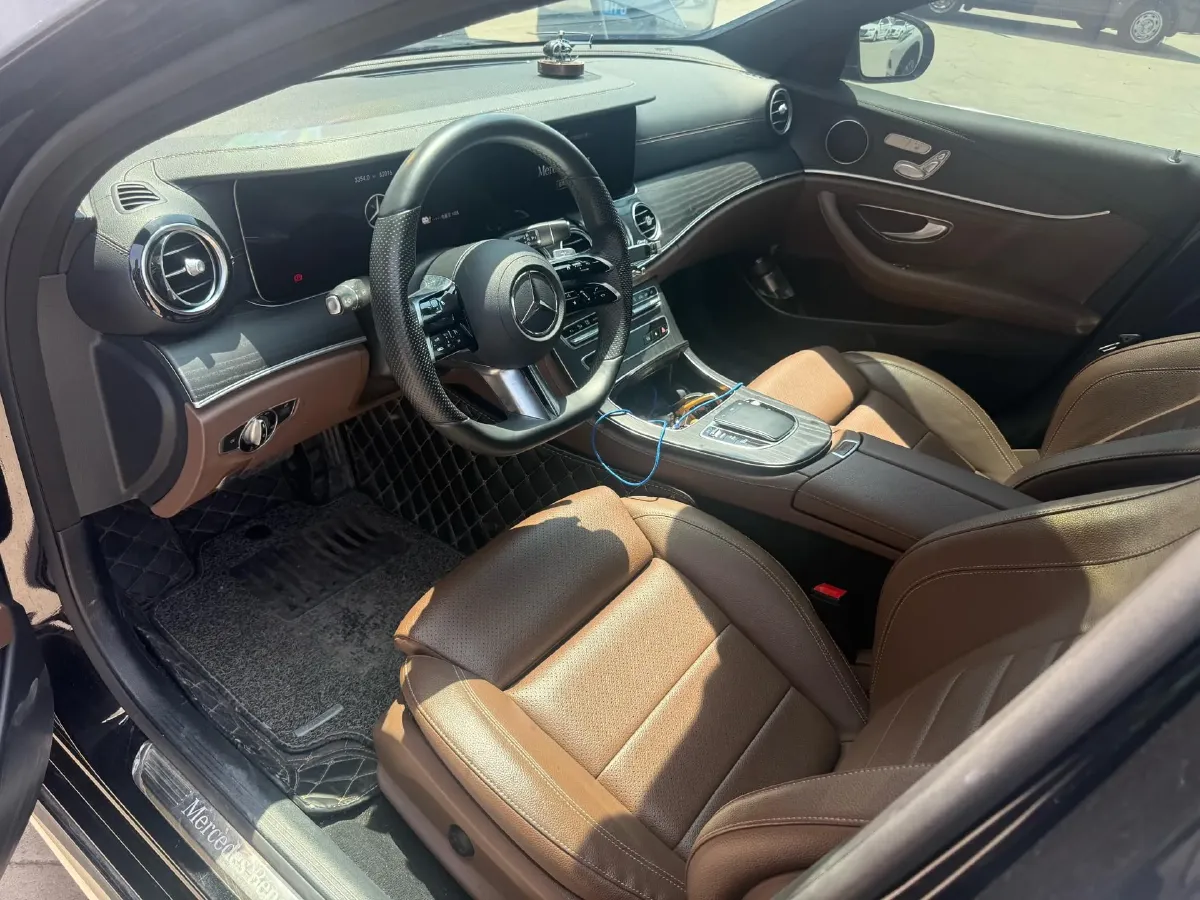 2022 Mercedes-Benz E Class 2.0T 211HP L4 9AT PHEV 25.4KWH,autocango,china used car exporter,china ev exporter,chinese used car exporter,chinese used ev exporter