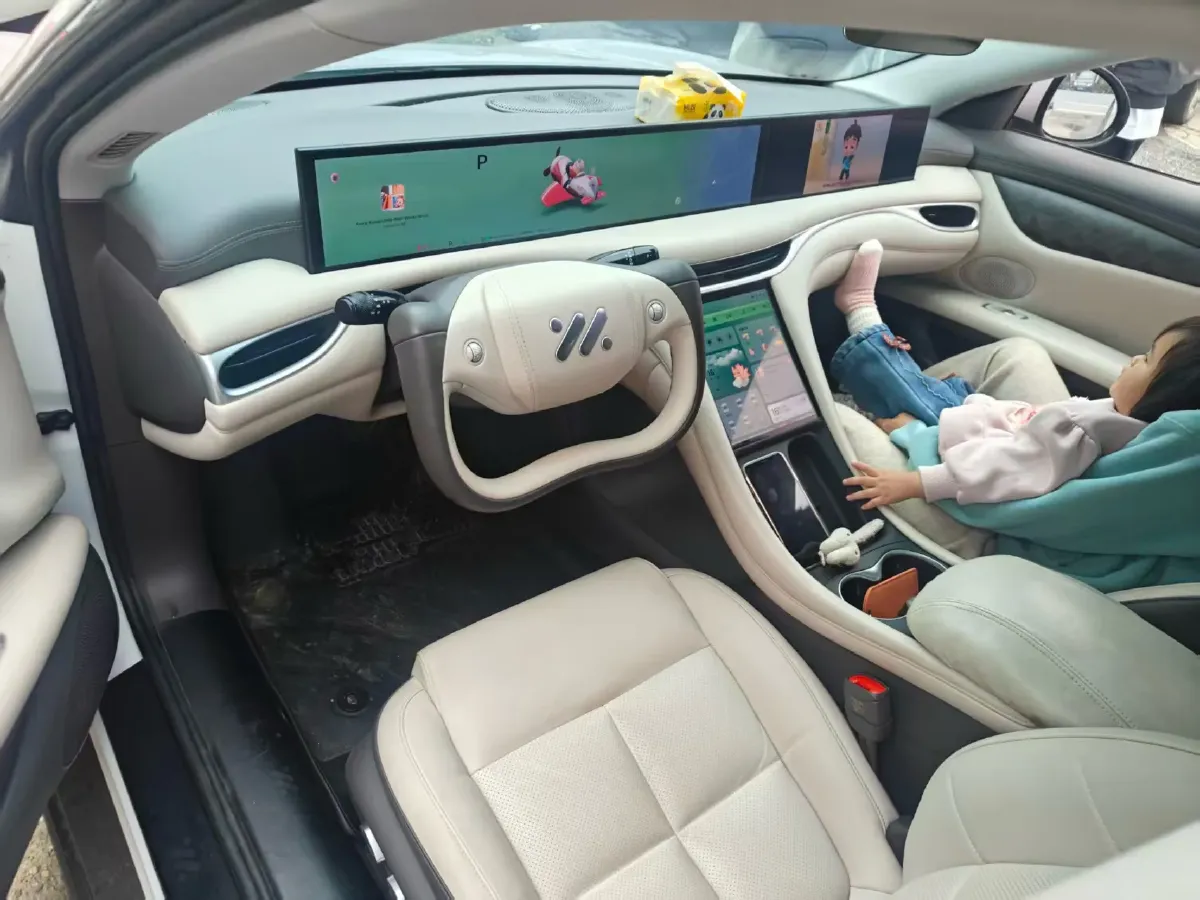 2024 IM L6 BEV 75KWH,autocango,china used car exporter,china ev exporter,chinese used car exporter,chinese used ev exporter