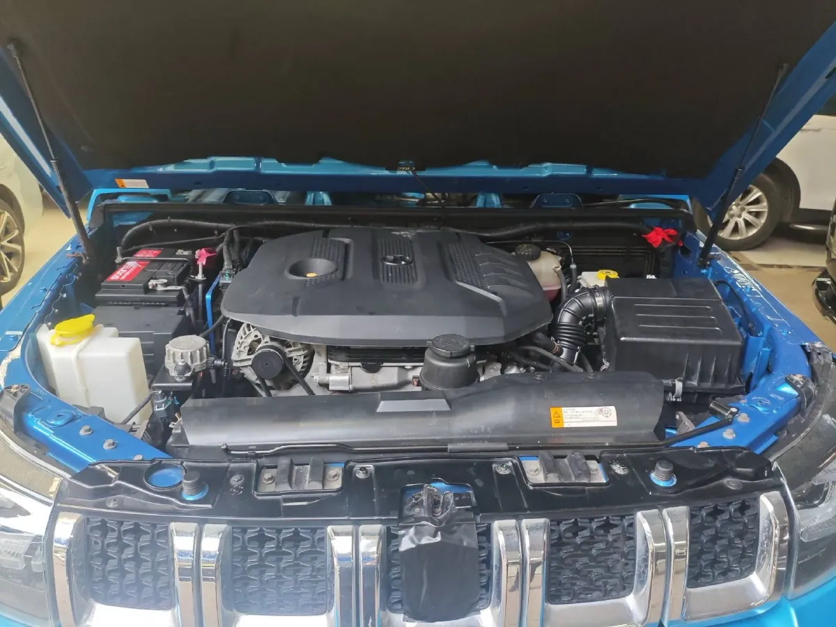 2018 Beijing BJ40 2.3T 250HP L4 6AT,autocango,china used car exporter,china ev exporter,chinese used car exporter,chinese used ev exporter