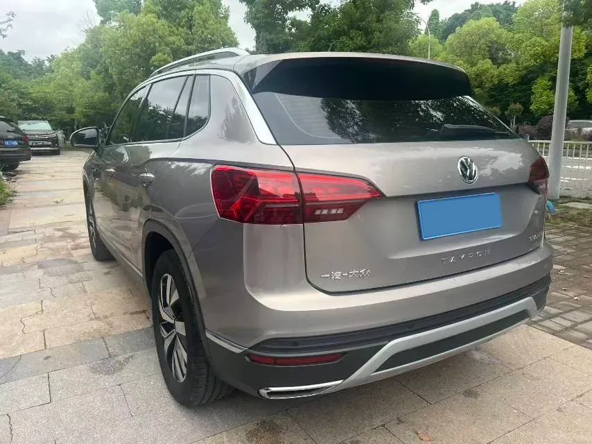 2021 Volkswagen Tayron 2.0T 186HP L4 7DCT,autocango,china used car exporter,china ev exporter,chinese used car exporter,chinese used ev exporter