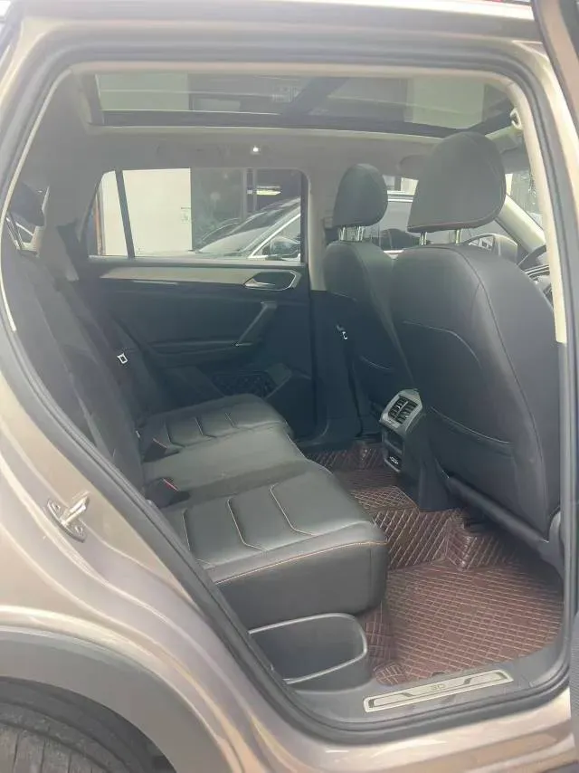 2021 Volkswagen Tayron 2.0T 186HP L4 7DCT,autocango,china used car exporter,china ev exporter,chinese used car exporter,chinese used ev exporter