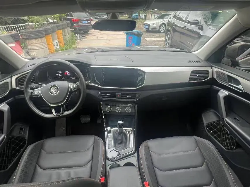 2021 Volkswagen Tayron 2.0T 186HP L4 7DCT,autocango,china used car exporter,china ev exporter,chinese used car exporter,chinese used ev exporter