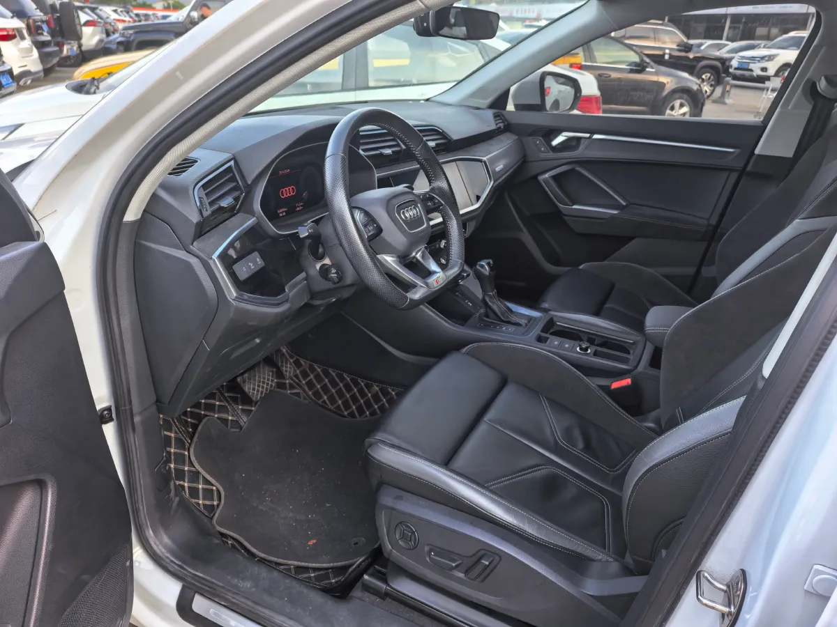 2020 Audi Q3 Sportback 2.0T 186HP L4 7DCT,autocango,china used car exporter,china ev exporter,chinese used car exporter,chinese used ev exporter