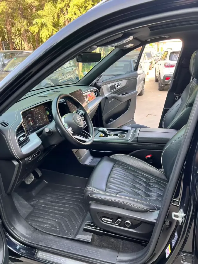 2022 GAC Trumpchi GS8 2.0T 252HP L4 8AT,autocango,china used car exporter,china ev exporter,chinese used car exporter,chinese used ev exporter