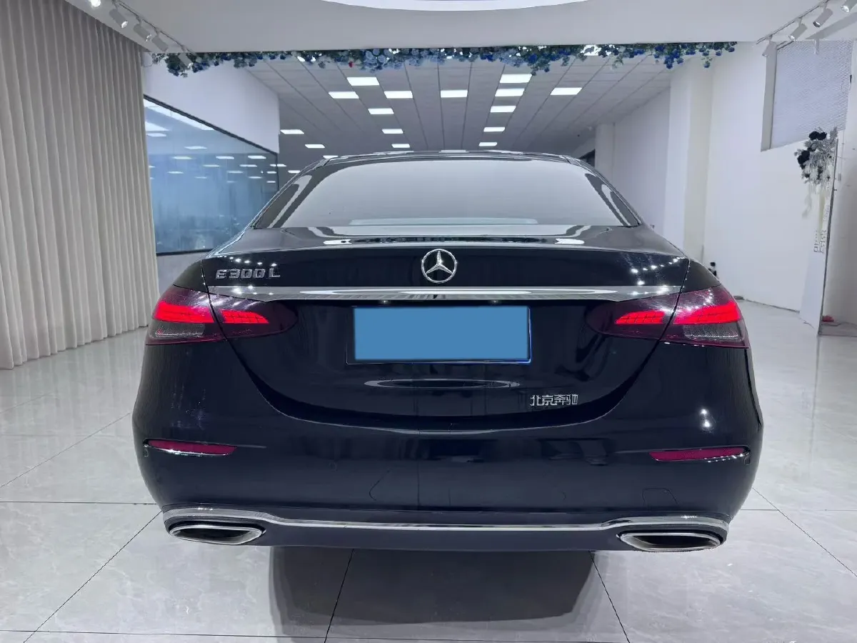2022 Mercedes-Benz E Class 2.0T 258HP L4 9AT,autocango,china used car exporter,china ev exporter,chinese used car exporter,chinese used ev exporter