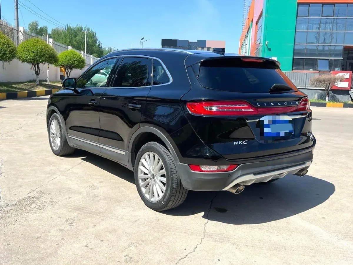 2019 Lincoln MKC 2.0T 203HP L4 6AT,autocango,china used car exporter,china ev exporter,chinese used car exporter,chinese used ev exporter