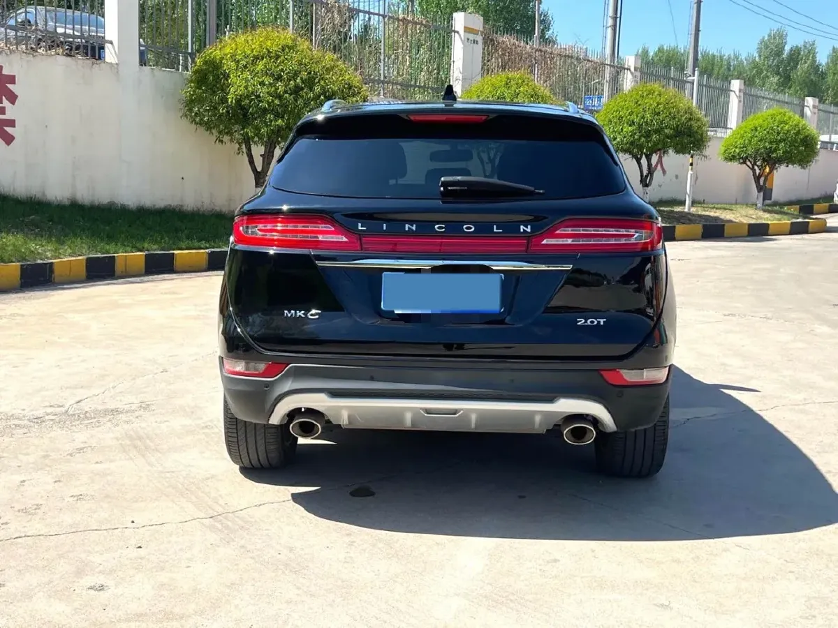 2019 Lincoln MKC 2.0T 203HP L4 6AT,autocango,china used car exporter,china ev exporter,chinese used car exporter,chinese used ev exporter