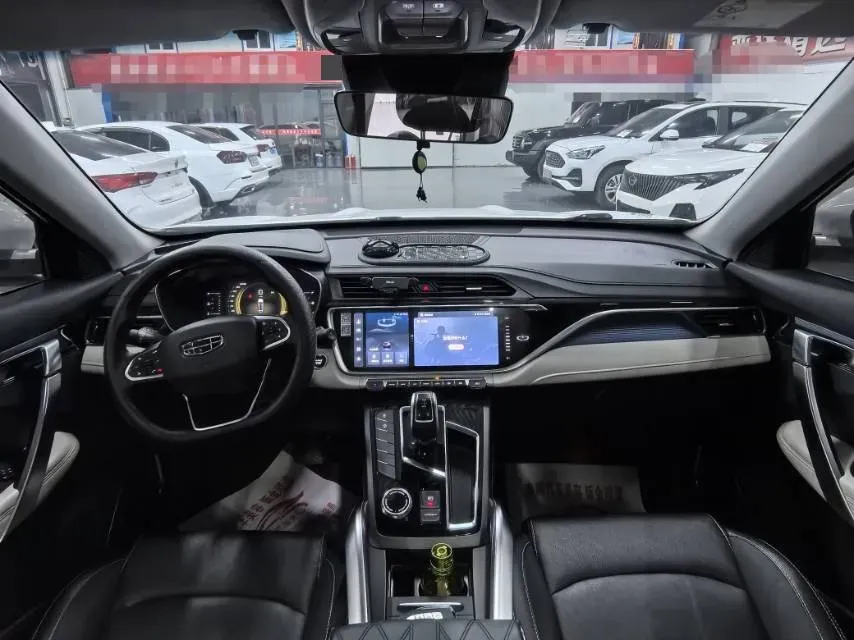 2022 Geely Azkarra 1.8T 184HP L4 7DCT,autocango,china used car exporter,china ev exporter,chinese used car exporter,chinese used ev exporter