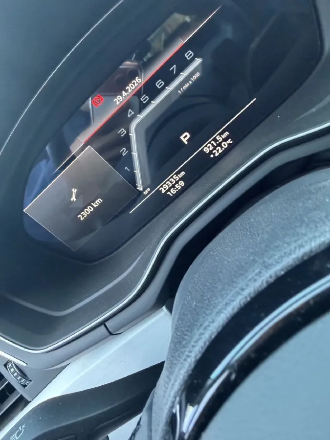 2024 Audi A4L 2.0T 190HP L4 7DCT,autocango,china used car exporter,china ev exporter,chinese used car exporter,chinese used ev exporter