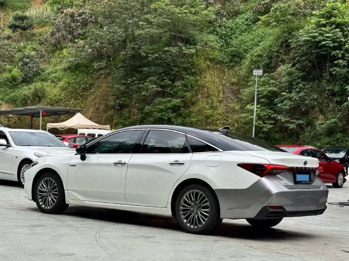 2019 Toyota Avalon 2.5L 178HP L4 E-CVT Hybrid,autocango,china used car exporter,china ev exporter,chinese used car exporter,chinese used ev exporter