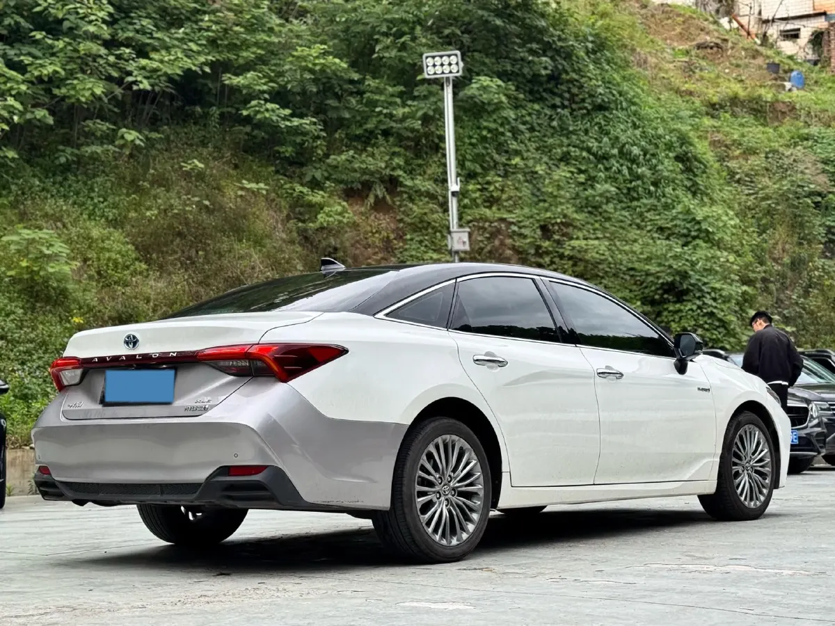 2019 Toyota Avalon 2.5L 178HP L4 E-CVT Hybrid,autocango,china used car exporter,china ev exporter,chinese used car exporter,chinese used ev exporter
