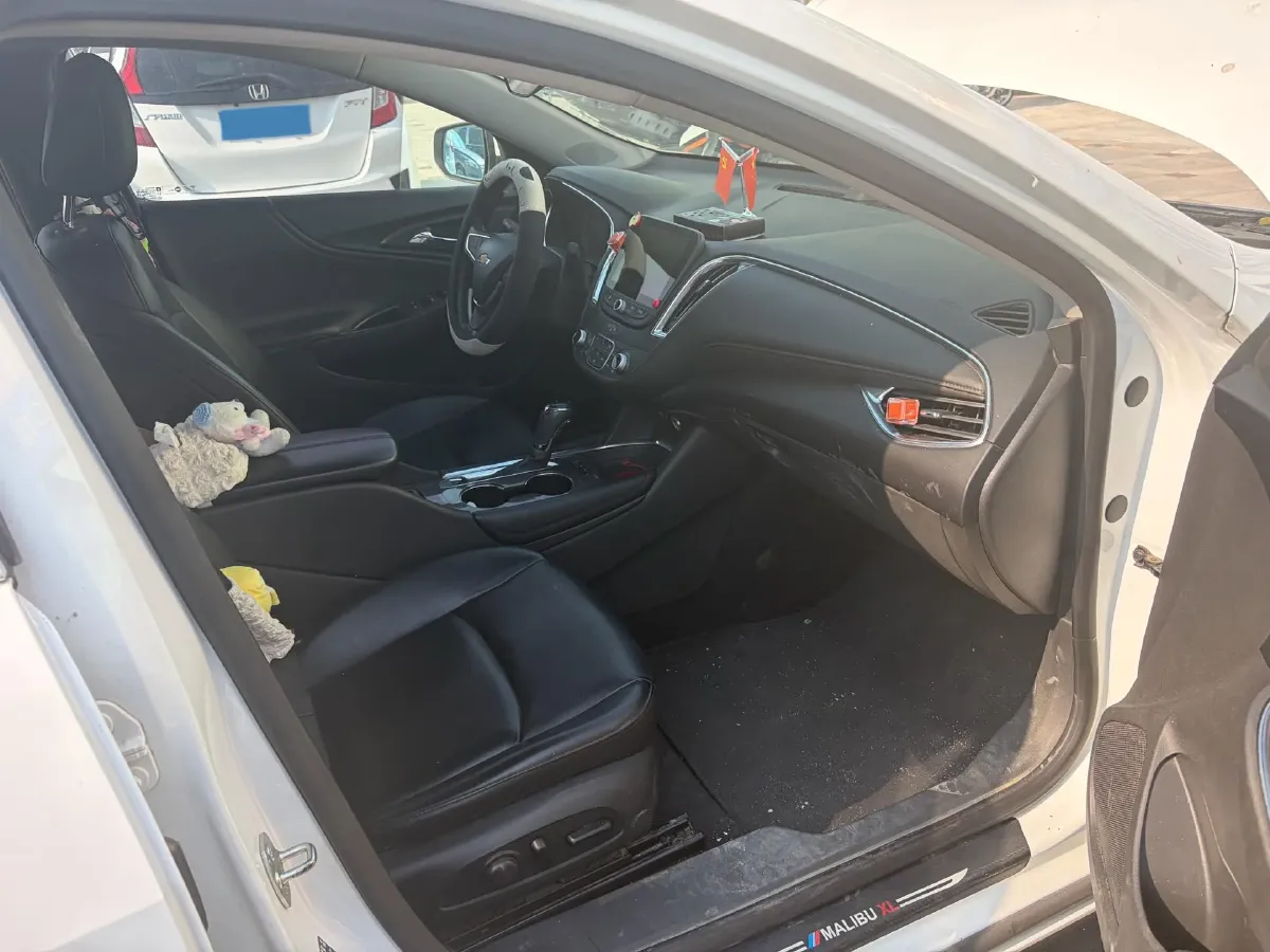 2019 Chevrolet Malibu XL 1.3T 165HP L3 CVT,autocango,china used car exporter,china ev exporter,chinese used car exporter,chinese used ev exporter