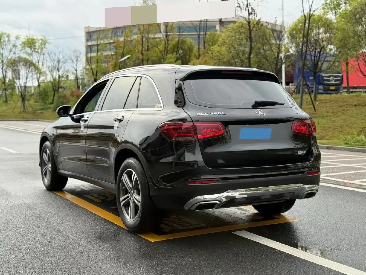 2021 Mercedes-Benz GLC Class 2.0T 197HP L4 9AT,autocango,china used car exporter,china ev exporter,chinese used car exporter,chinese used ev exporter