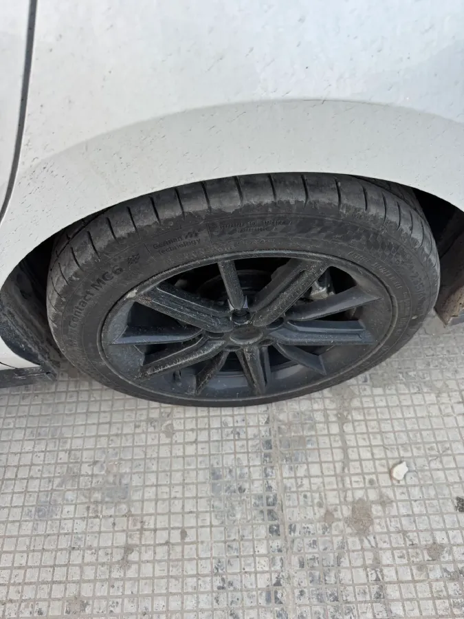 2023 ChangAn UNI-V 1.5T 188HP L4 7DCT,autocango,china used car exporter,china ev exporter,chinese used car exporter,chinese used ev exporter