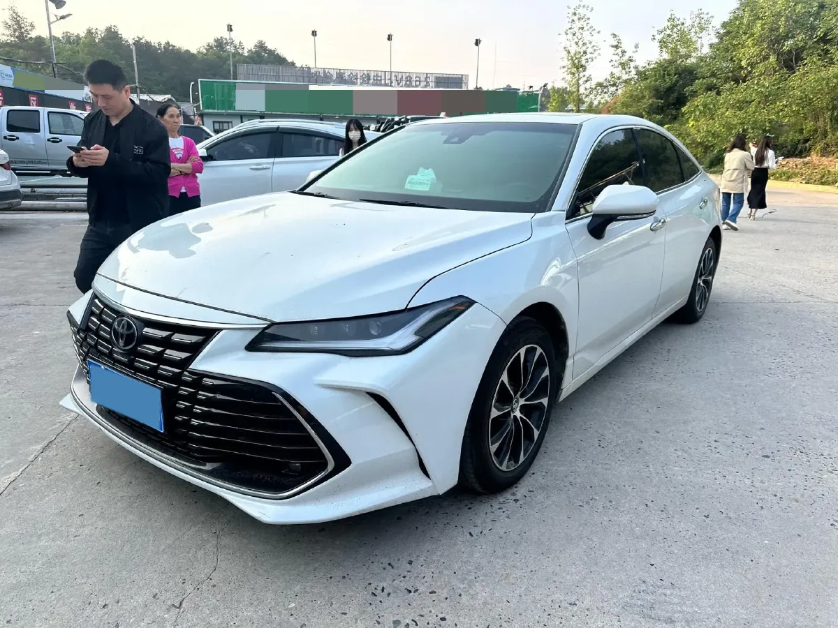 2022 Toyota Avalon 2.0L 178HP L4 CVT,autocango,china used car exporter,china ev exporter,chinese used car exporter,chinese used ev exporter