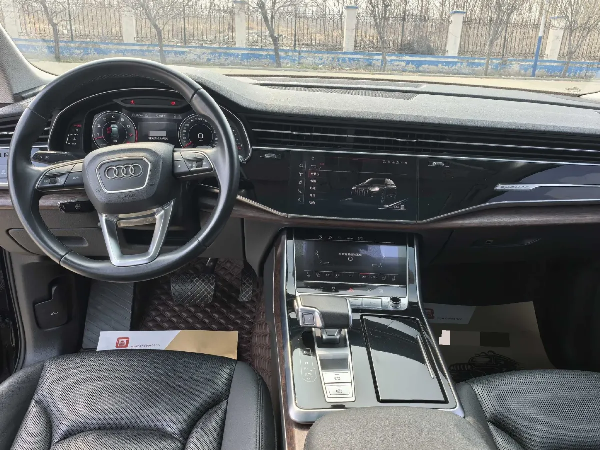 2021 Audi Q7 3.0T 340HP V6 8AT,autocango,china used car exporter,china ev exporter,chinese used car exporter,chinese used ev exporter