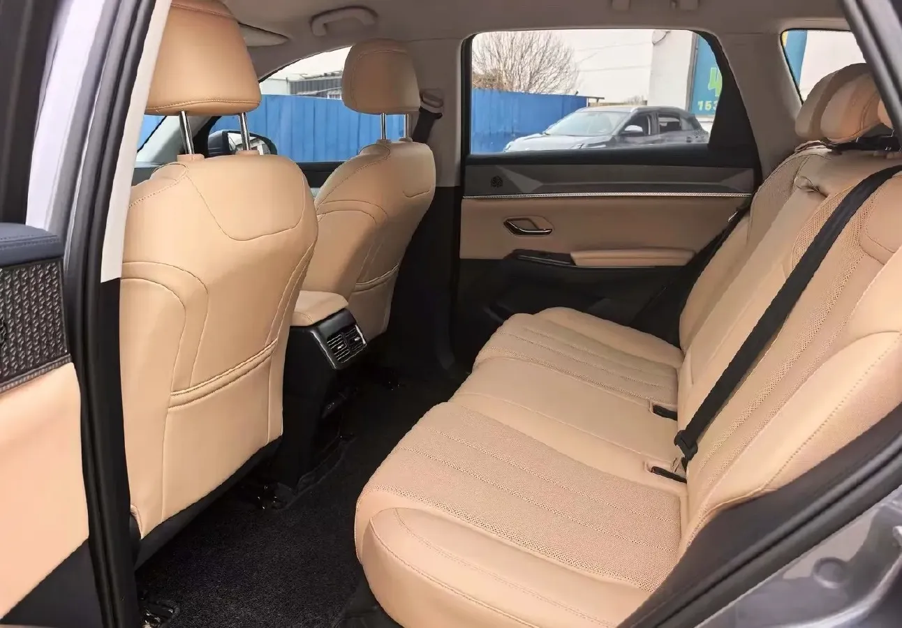 2025 BYD Song Pro 1.5L 101HP L4 E-CVT PHEV 18.3KWH,autocango,china used car exporter,china ev exporter,chinese used car exporter,chinese used ev exporter