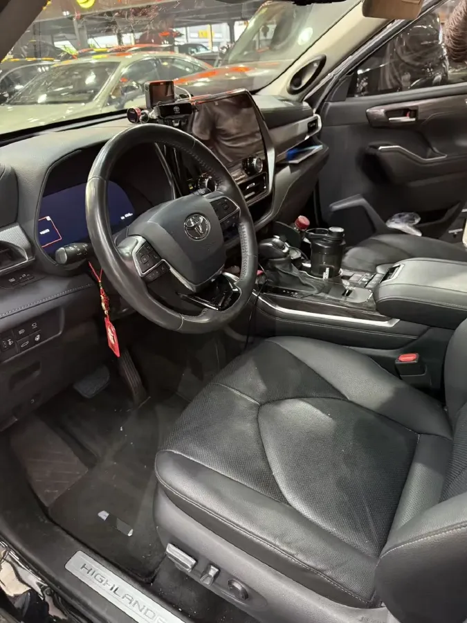 2022 Toyota Highlander 2.5L 192HP L4 E-CVT Hybrid,autocango,china used car exporter,china ev exporter,chinese used car exporter,chinese used ev exporter