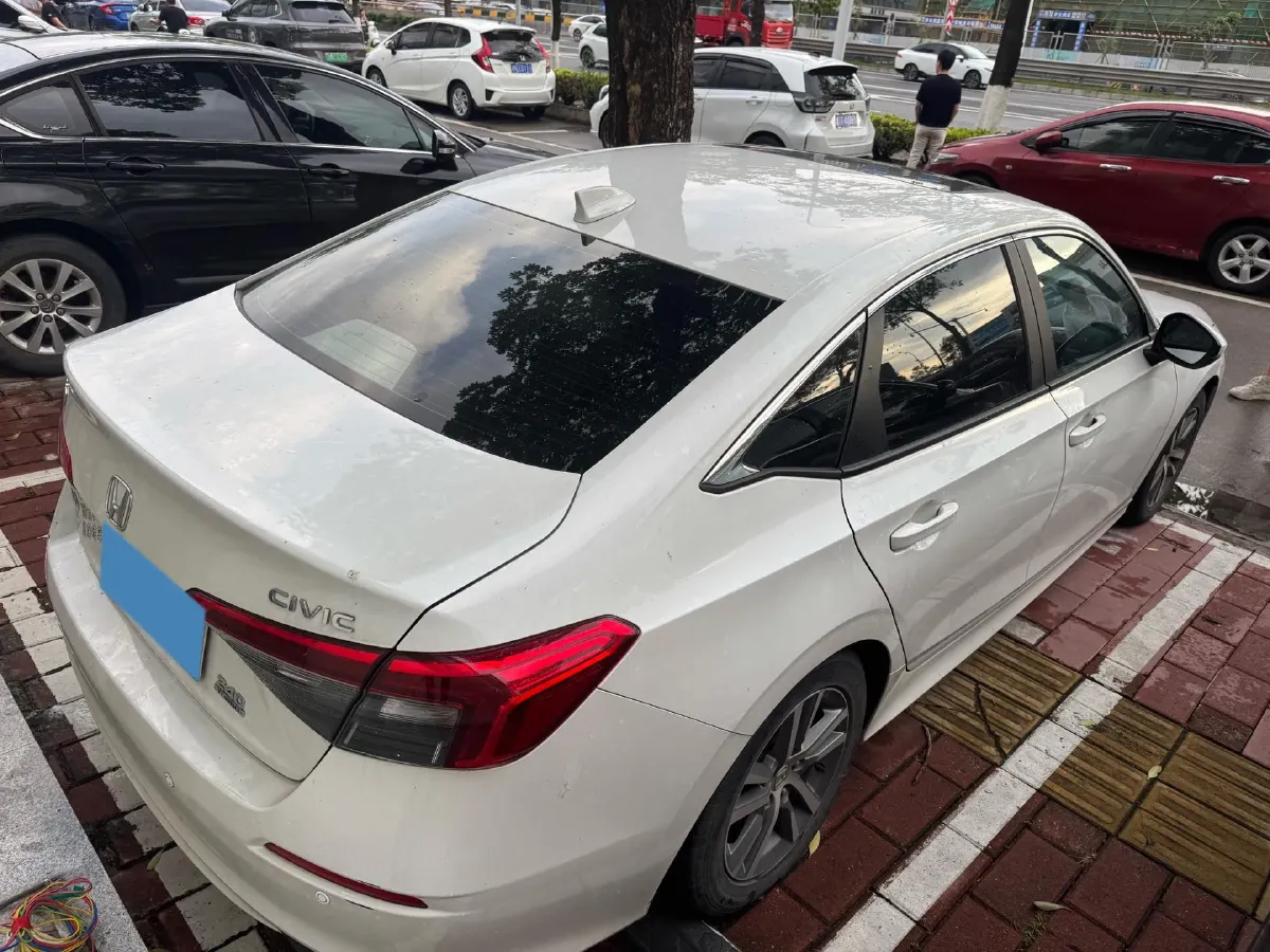 2022 Honda Civic 1.5T 182HP L4 CVT,autocango,china used car exporter,china ev exporter,chinese used car exporter,chinese used ev exporter