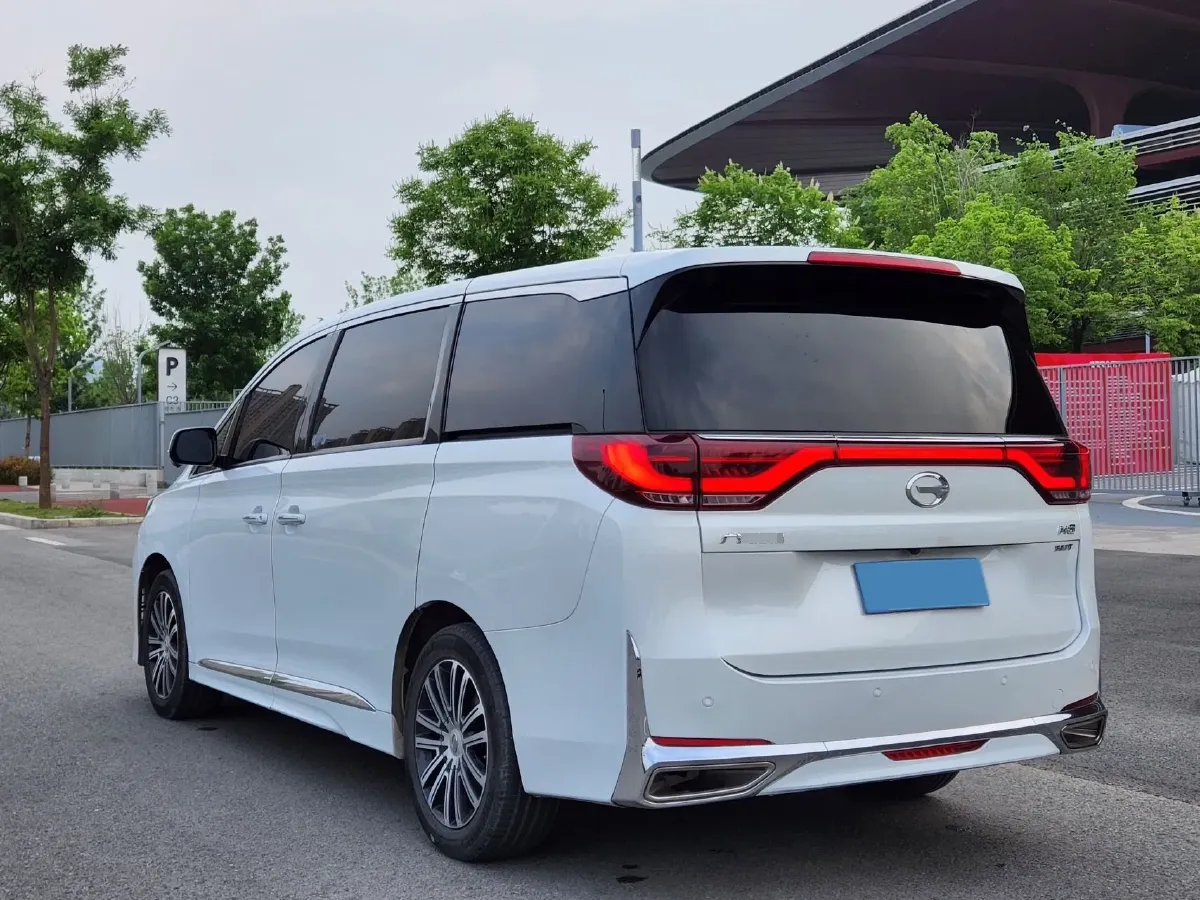 2023 GAC Trumpchi M8 2.0T 252HP L4 8AT,autocango,china used car exporter,china ev exporter,chinese used car exporter,chinese used ev exporter