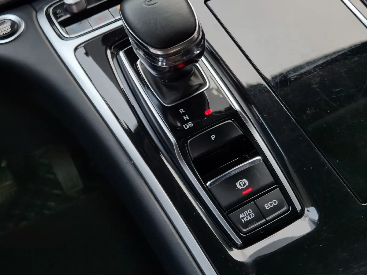 2023 GAC Trumpchi M8 2.0T 252HP L4 8AT,autocango,china used car exporter,china ev exporter,chinese used car exporter,chinese used ev exporter