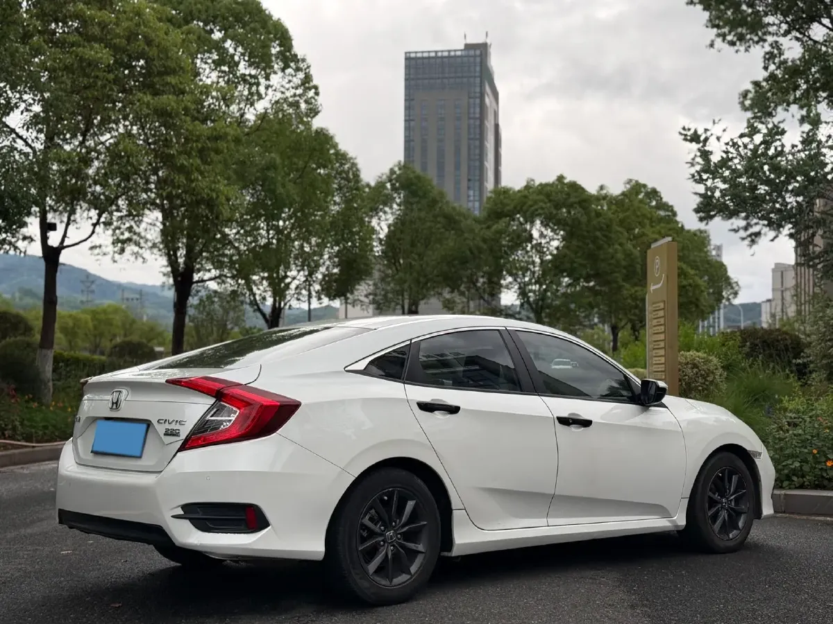 2019 Honda Civic 1.5T 177HP L4 CVT,autocango,china used car exporter,china ev exporter,chinese used car exporter,chinese used ev exporter