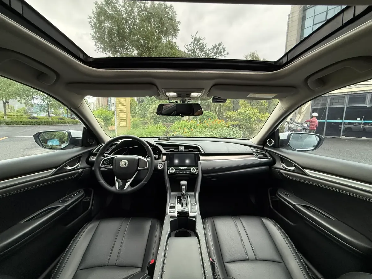 2019 Honda Civic 1.5T 177HP L4 CVT,autocango,china used car exporter,china ev exporter,chinese used car exporter,chinese used ev exporter