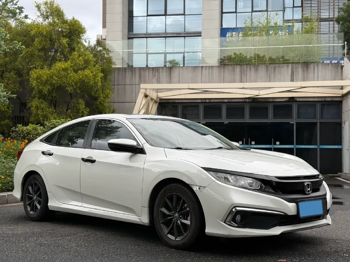 2019 Honda Civic 1.5T 177HP L4 CVT,autocango,china used car exporter,china ev exporter,chinese used car exporter,chinese used ev exporter