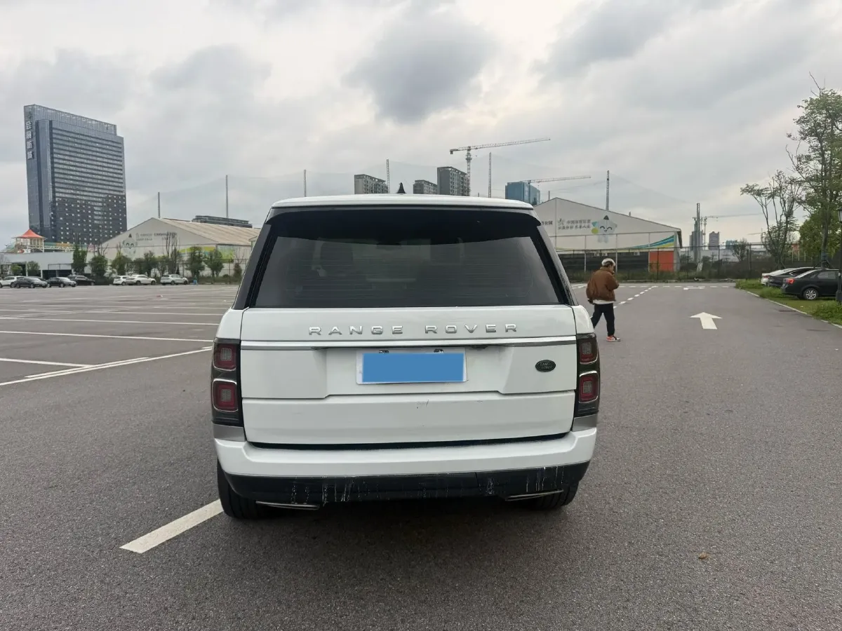 2018 Land Rover Range Rover Evoque 2.0T 241HP L4 9AT,autocango,china used car exporter,china ev exporter,chinese used car exporter,chinese used ev exporter