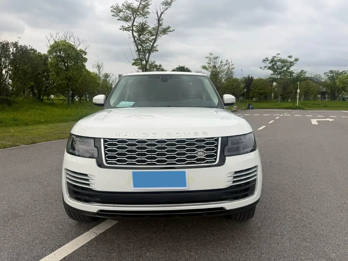 2018 Land Rover Range Rover Evoque 2.0T 241HP L4 9AT,autocango,china used car exporter,china ev exporter,chinese used car exporter,chinese used ev exporter