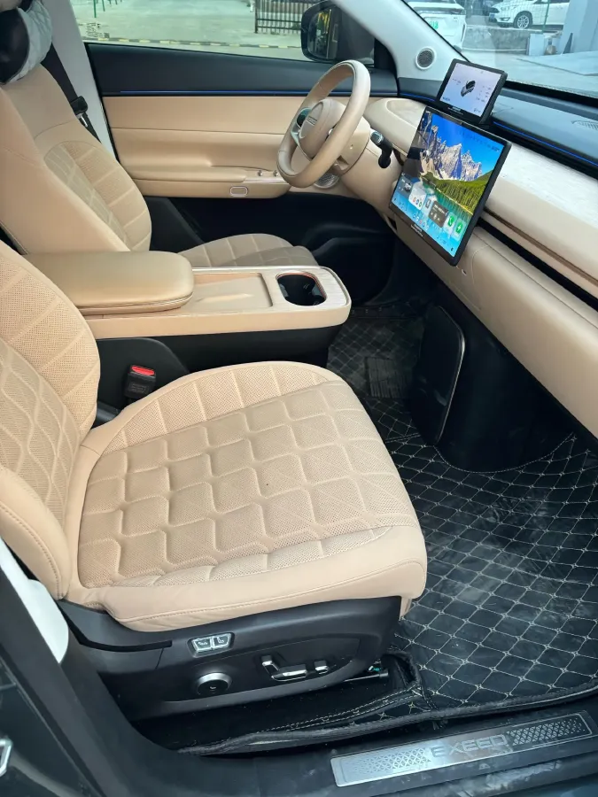 2024 Exceed Sterra ET REEV 156HP REEV 32KWH,autocango,china used car exporter,china ev exporter,chinese used car exporter,chinese used ev exporter