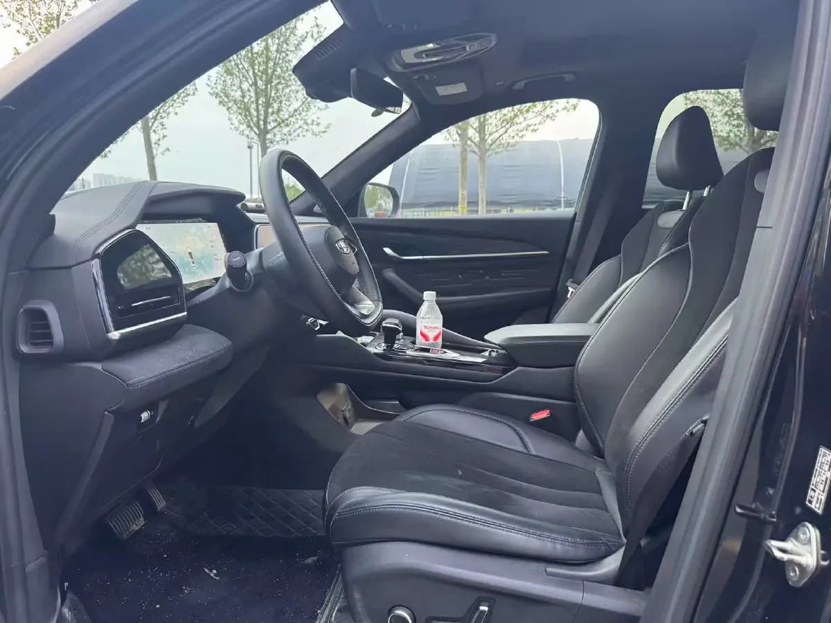 2024 Geely Monjaro 2.0T 238HP L4 8AT,autocango,china used car exporter,china ev exporter,chinese used car exporter,chinese used ev exporter