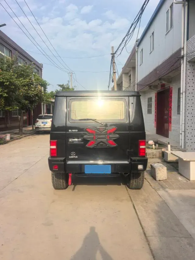 2018 Beijing BJ80 2.3T 231HP L4 6AT,autocango,china used car exporter,china ev exporter,chinese used car exporter,chinese used ev exporter