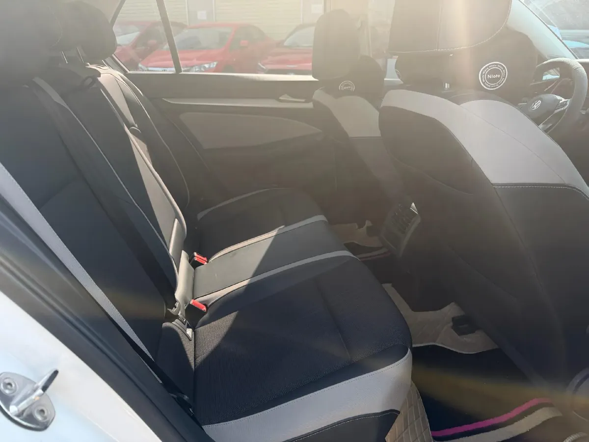 2021 Volkswagen Golf 1.4T 150HP L4 7DCT,autocango,china used car exporter,china ev exporter,chinese used car exporter,chinese used ev exporter