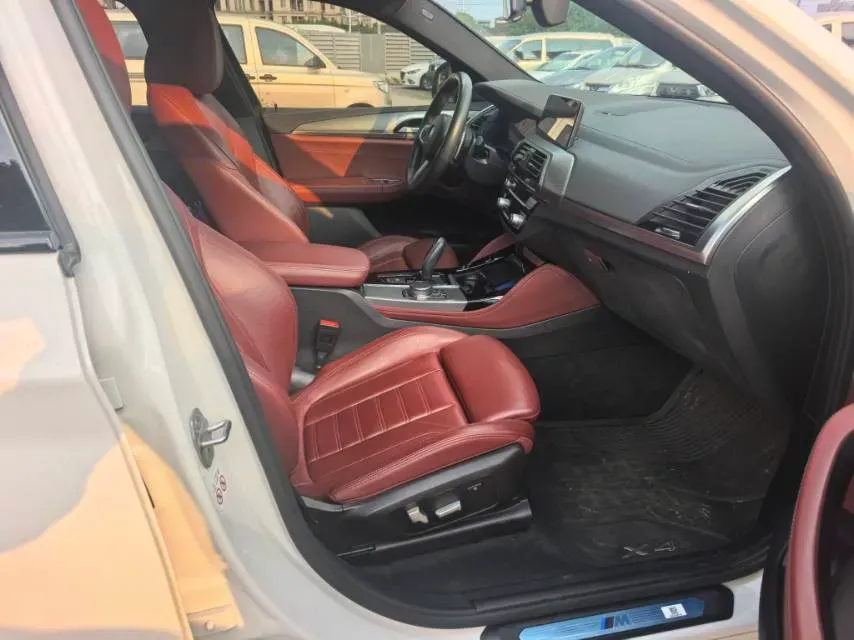 2020 BMW X4 2.0T 184HP L4 8AT,autocango,china used car exporter,china ev exporter,chinese used car exporter,chinese used ev exporter