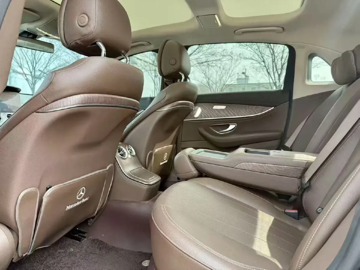 2021 Mercedes-Benz E Class 2.0T 258HP L4 9AT,autocango,china used car exporter,china ev exporter,chinese used car exporter,chinese used ev exporter